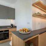 Sunrise Poem Estate - 16 People Capacity Vila *