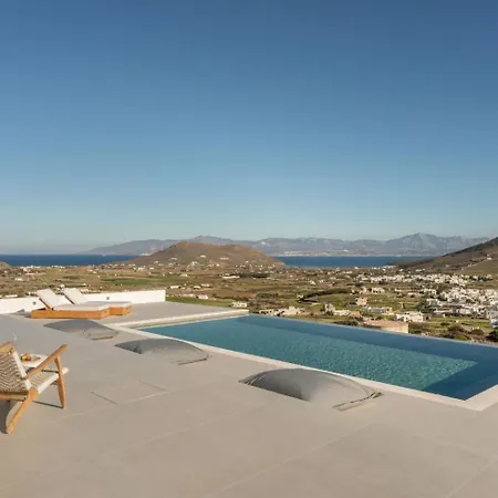 Vila Sunrise Poem Estate - 16 People Capacity *