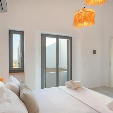 Vila Sunrise Poem Estate - 16 People Capacity Dhragoulas